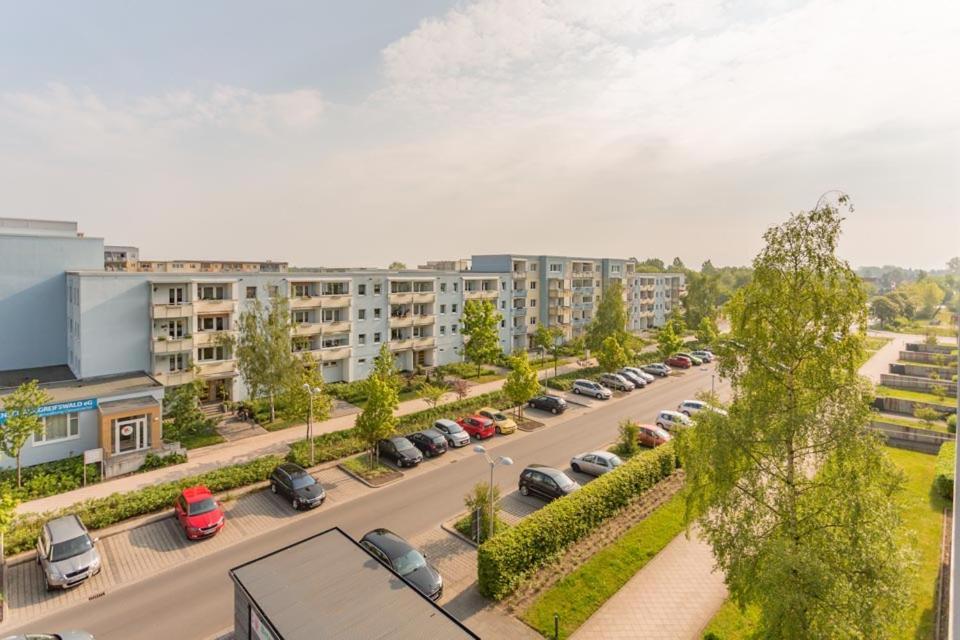 H&H Studio-Apartment Im Stadtteil Ostseeviertel Jedes Apartment Mit Kuechenzeilen - Fahrstuhl Und 24H Check In Грайфсвалд Екстериор снимка